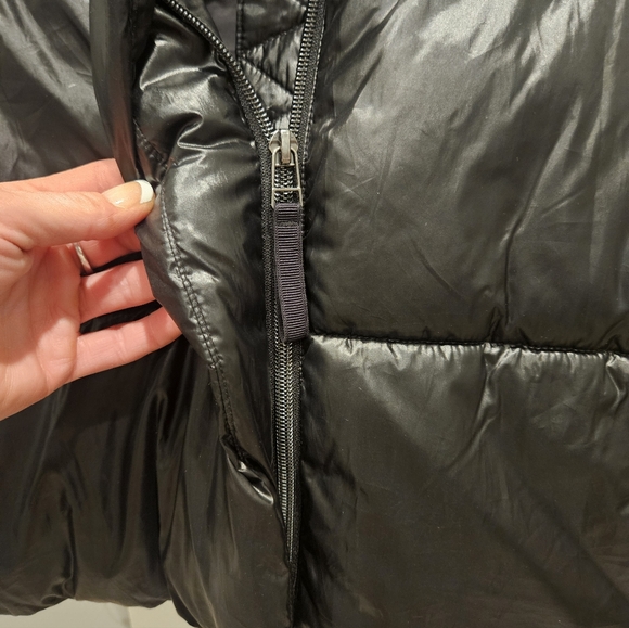 Vuori Hudson Insulated Cropped Puffer Zip Up Vest Size Medium Women's - Picture 7 of 8